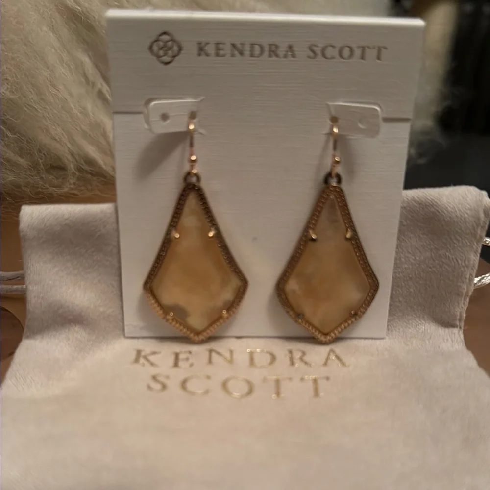 Kendra Scott Rose Gold Mother of Pearl Earrings - Picture 3 of 6